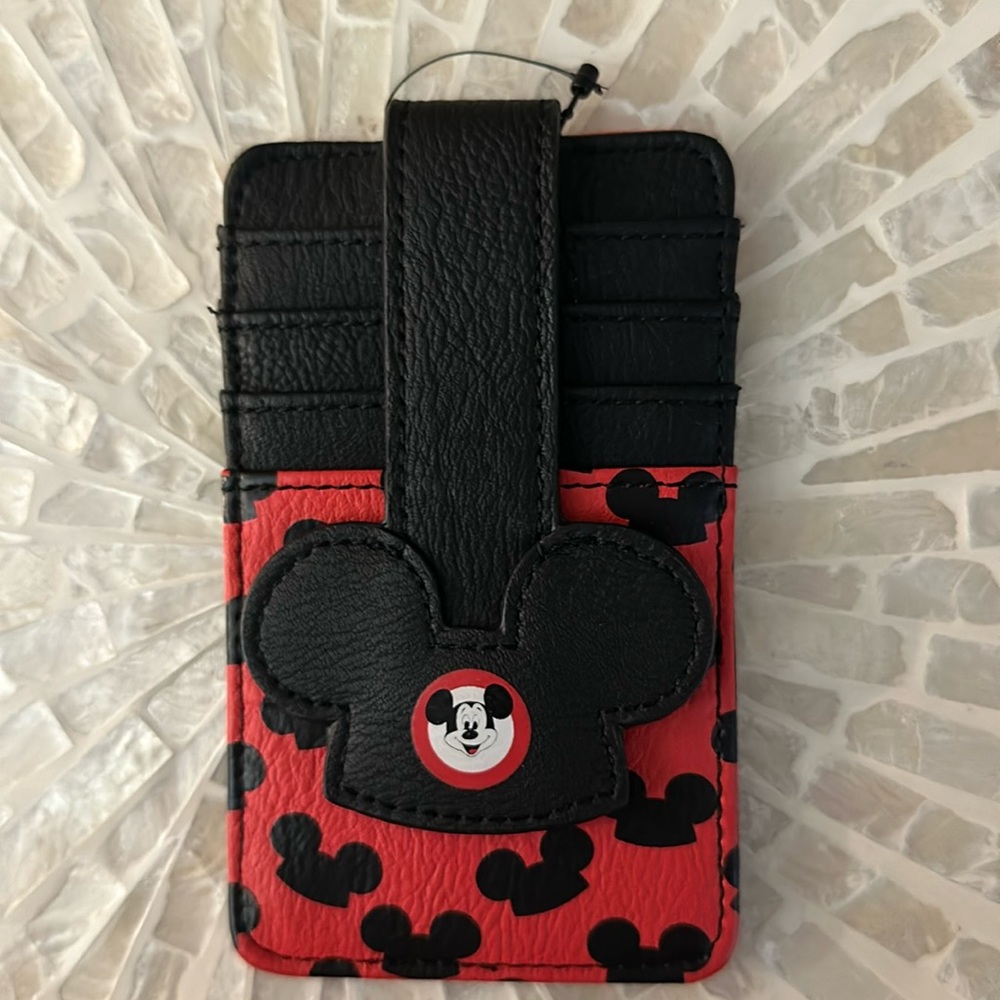 Disney Park Mickey Mouse Club Cardholder❤️
